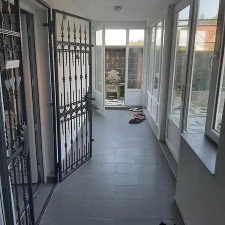 Medina *